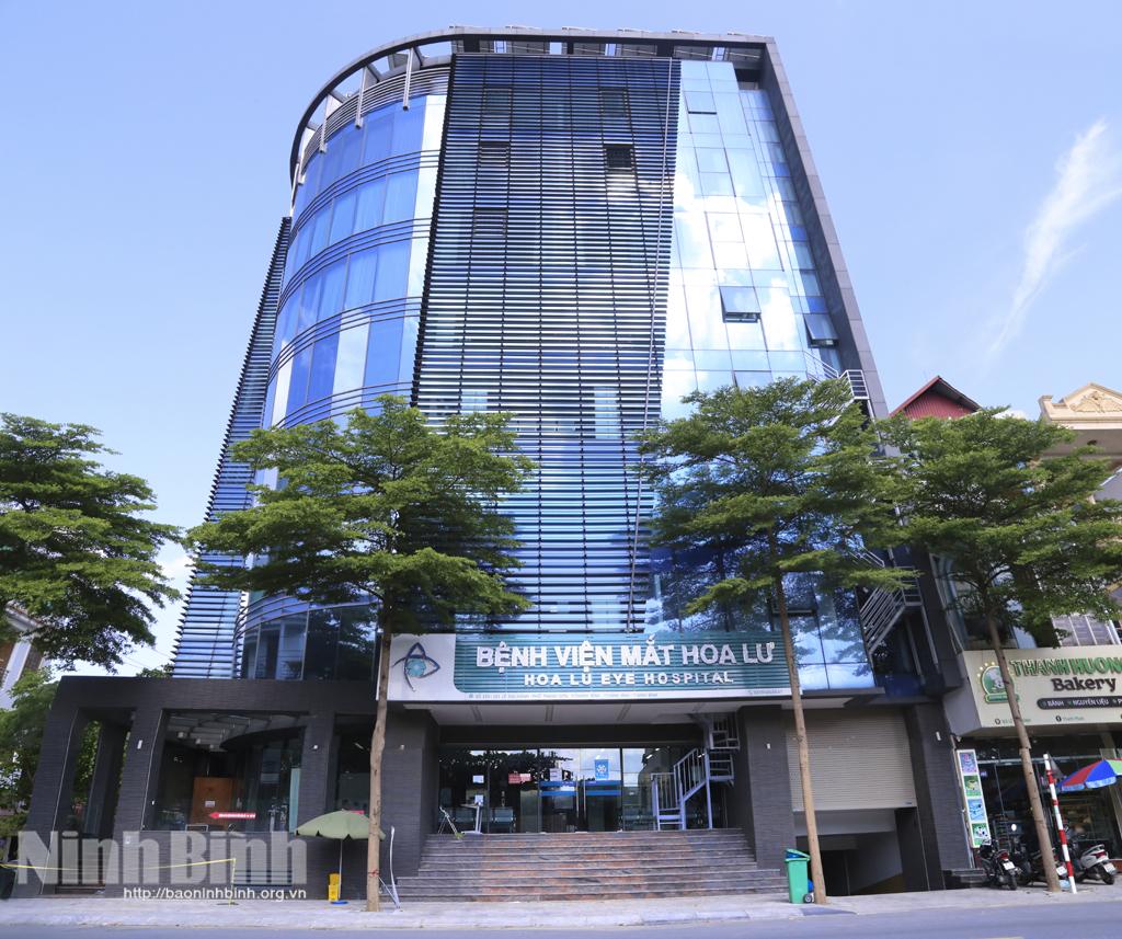 Bệnh viện Mắt Hoa Lư giúp nhiều người tìm lại nguồn sáng