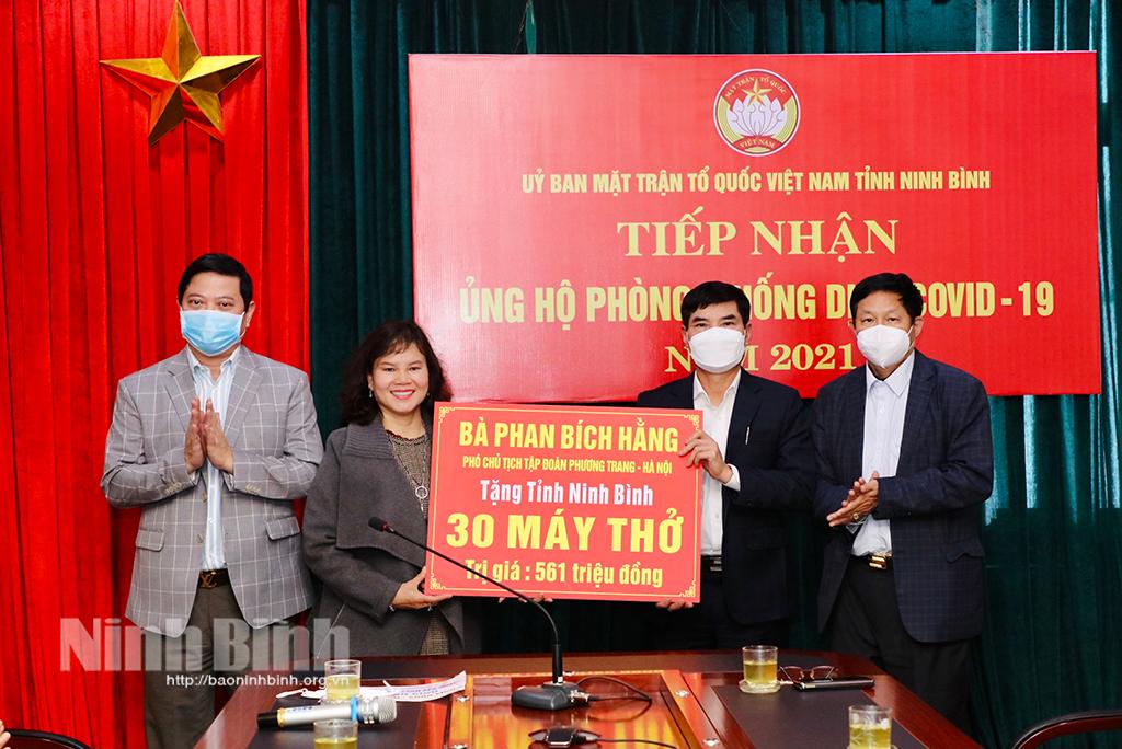 Ủy ban MTTQ tỉnh: Tiếp nhận ủng hộ phòng, chống dịch COVID-19