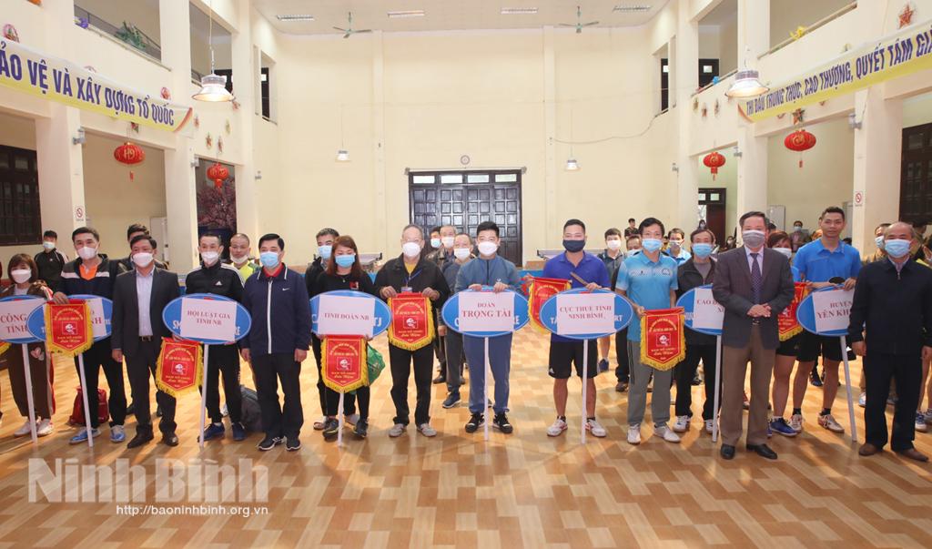 Tổ chức Giải bóng bàn Báo Ninh Bình lần thứ XV, năm 2021