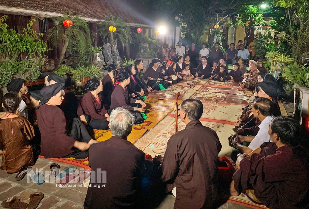 Giá trị của nghệ thuật hát Xẩm ở Ninh Bình