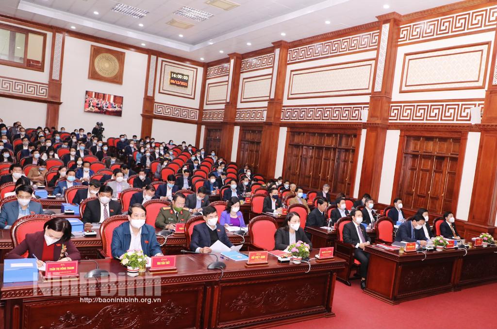 Kỳ họp thứ 4, HĐND tỉnh khóa XV: Tiến hành chất vấn và trả lời chất vấn