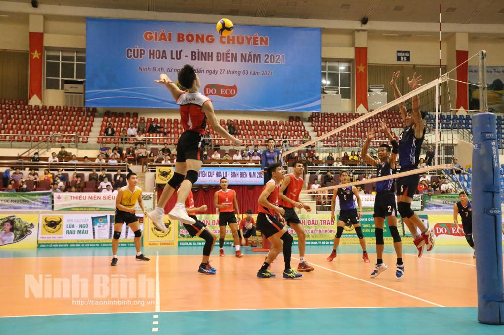 Hứa hẹn những trận đấu chung kết gay cấn, hấp dẫn Giải bóng chuyền Cúp Hoa Lư - Bình Điền 2021