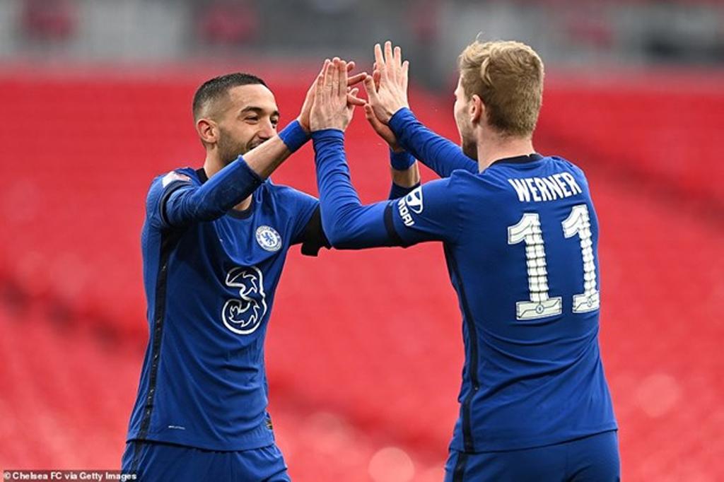 Chelsea khiến Manchester City vỡ mộng giành cú 'ăn 4' lịch sử