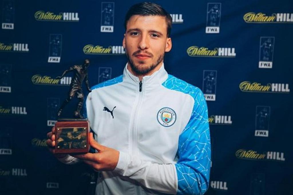 Ruben Dias giành giải Cầu thủ xuất sắc nhất Premier League 2020-21