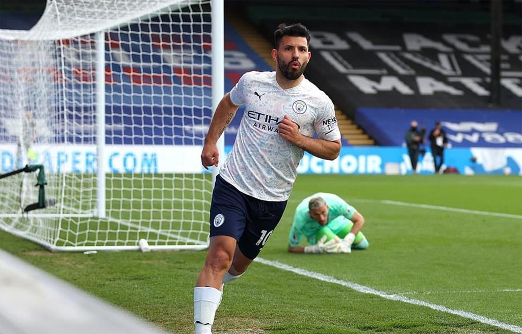 Man City chạm tay vào chức vô địch, Chelsea chắc tốp 4