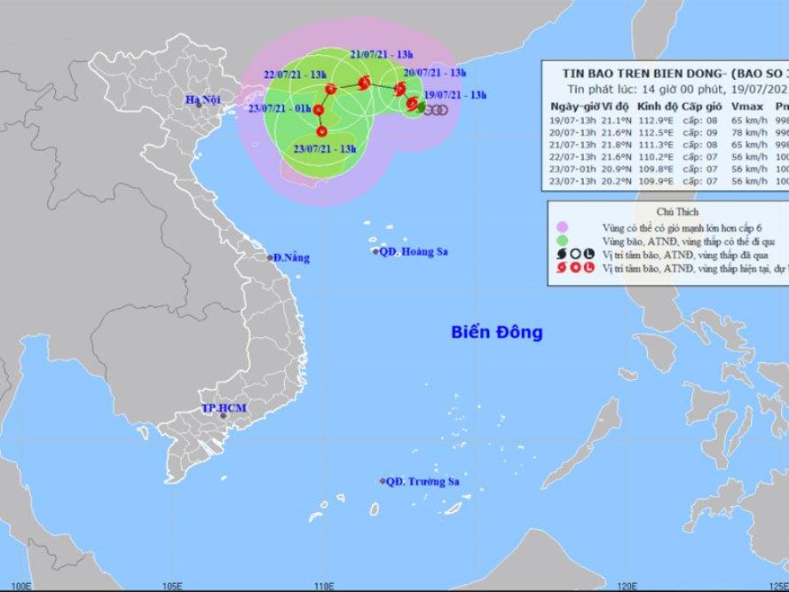 Bão số 3 giật cấp 10 trên Biển Đông