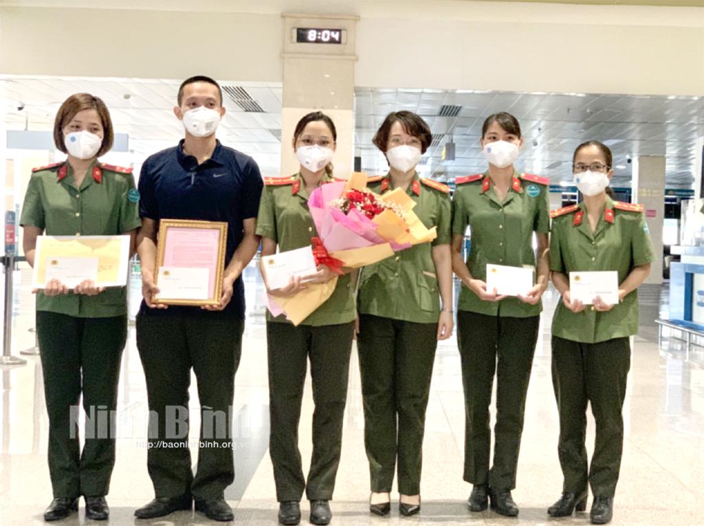 Công an Ninh Bình: "Tấm lá chắn" vững vàng trên trận tuyến phòng, chống dịch COVID-19