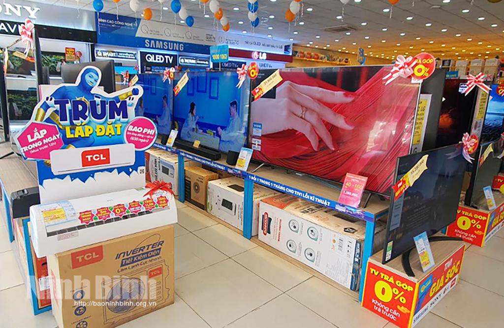 Xả hàng tồn, tivi, tủ lạnh, máy giặt giảm giá mạnh