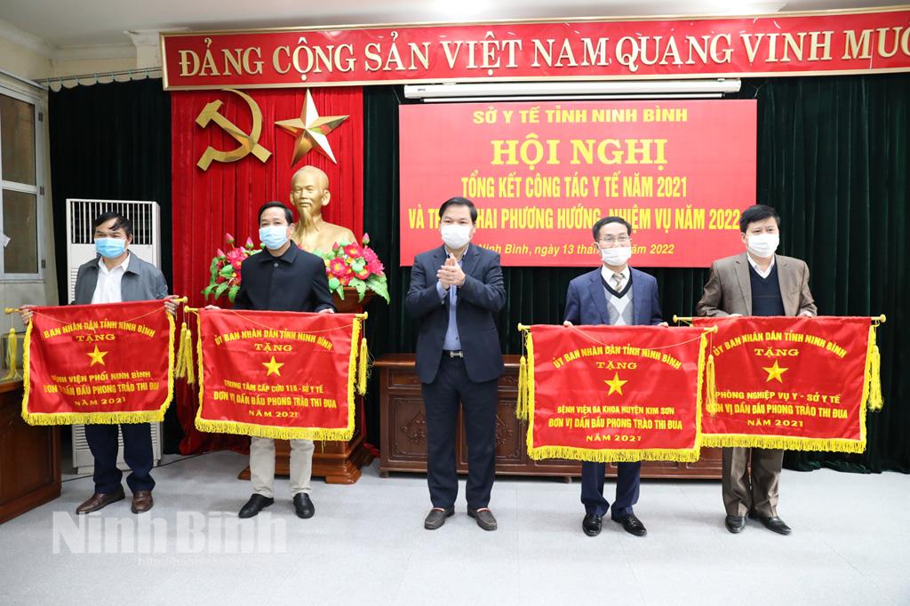 Triển khai nhiệm vụ công tác Y tế năm 2022