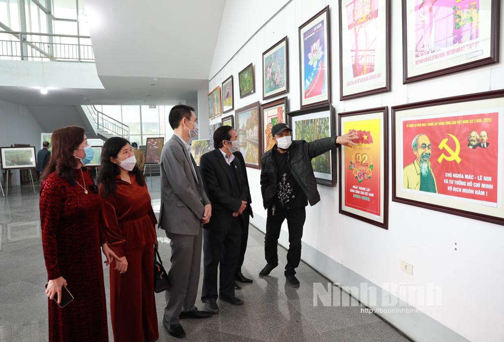 Khai mạc triển lãm mỹ thuật "Mừng Đảng, mừng Xuân Nhâm Dần 2022"