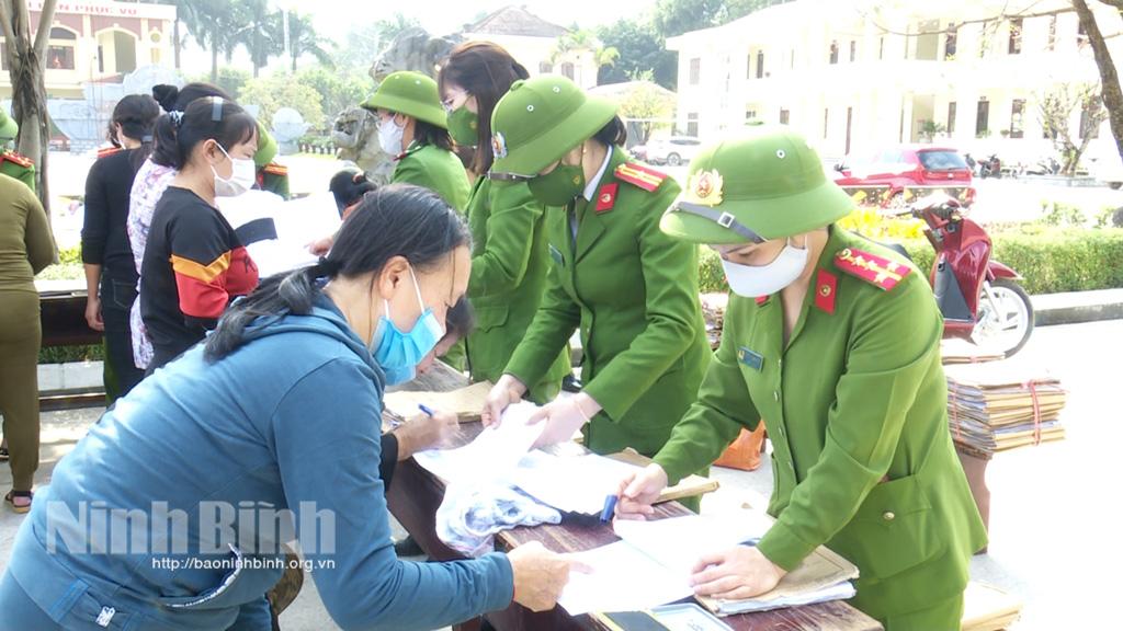 Công bố quyết định giảm án, tha tù đợt Tết Nguyên đán Nhâm Dần 2022