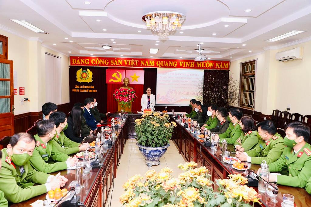 Các đồng chí lãnh đạo tỉnh thăm, chúc Tết các đơn vị làm nhiệm vụ trong dịp Tết nguyên đán