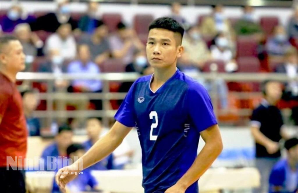 Sau ngôi vô địch, Tràng An Ninh Bình thành bến đỗ của những ngôi sao