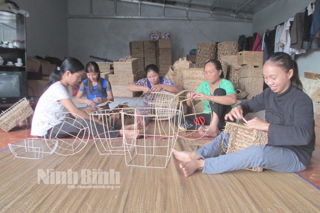 Doanh nghiệp tham gia tạo sinh kế cho lao động nông thôn