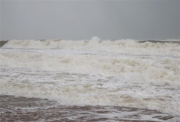 Nguy cơ áp thấp nhiệt đới trên biển Đông, Trung Bộ có mưa lớn