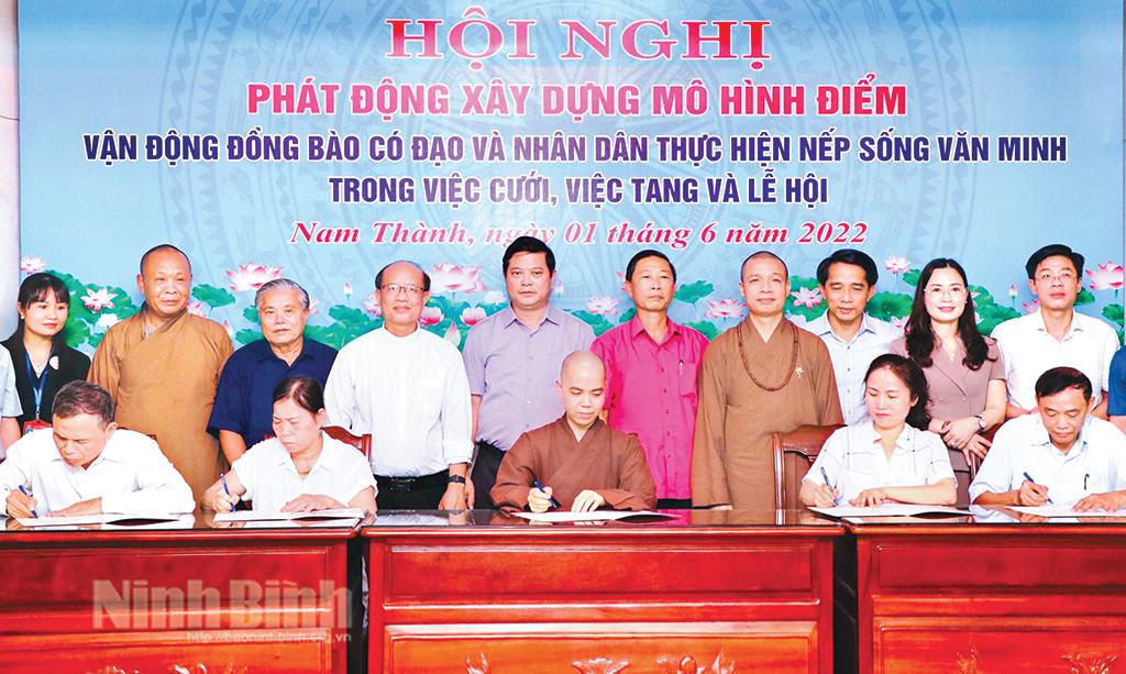 Để luôn xứng đáng là trung tâm khối đại đoàn kết toàn dân tộc