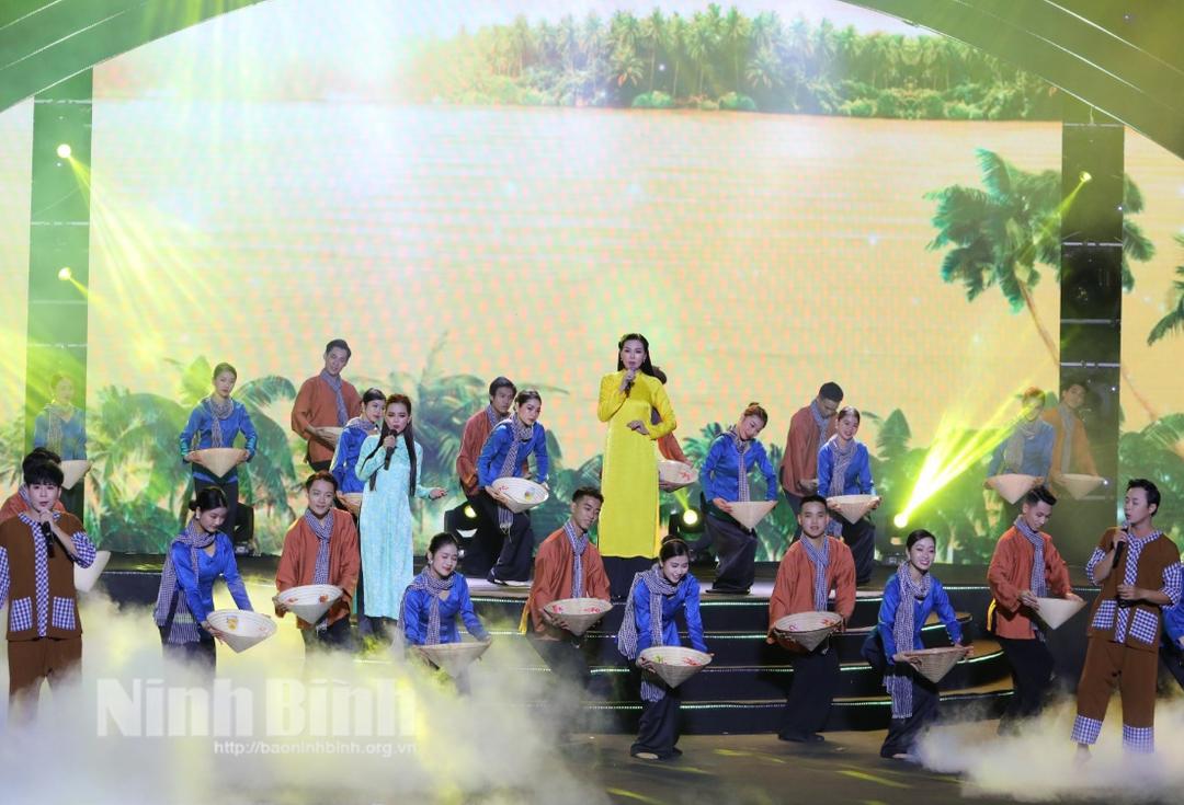 Tổ chức chương trình nghệ thuật Hương quê