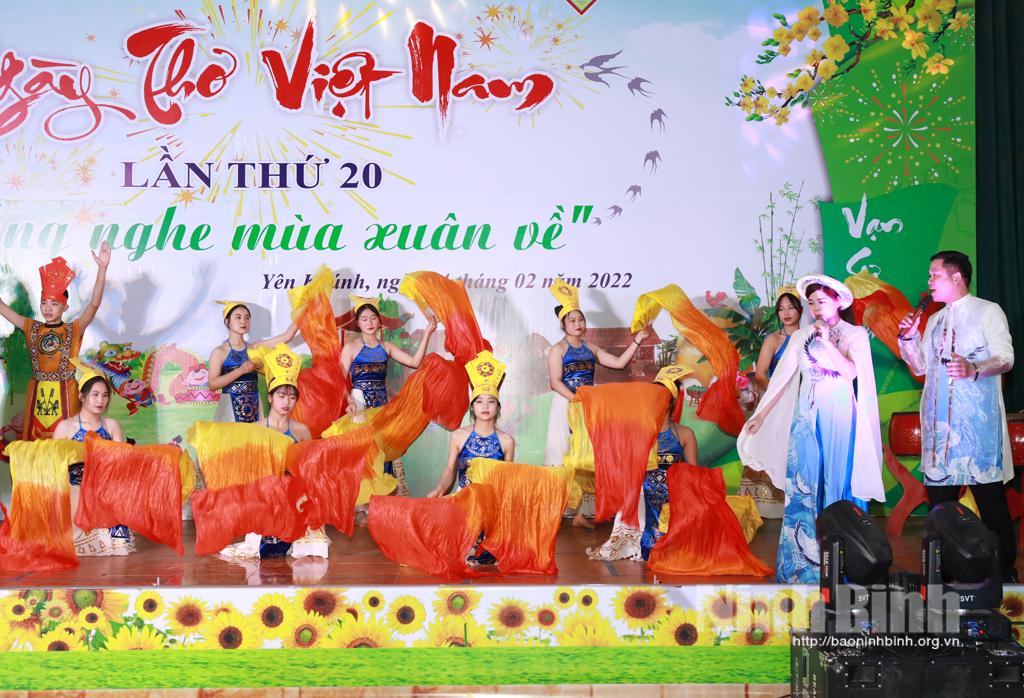 Sở Giáo dục và Đào tạo tổ chức "Ngày thơ Việt Nam"