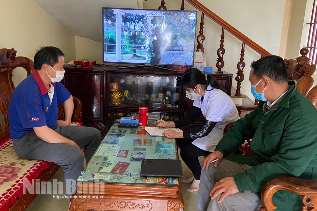 Kim Sơn, đẩy mạnh tuyên truyền, hướng dẫn người nhiễm COVID-19 thể nhẹ điều trị tạm thời tại nhà