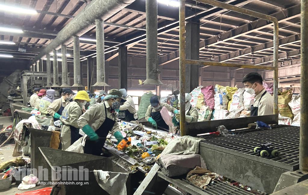 Hình thành thói quen phân loại rác cho người dân