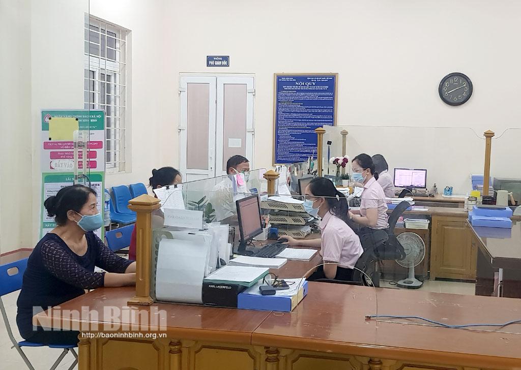 Đề xuất nội dung thực hiện chủ đề năm 2022 của tỉnh về "Kỷ cương, trách nhiệm, đẩy mạnh cải cách hành chính"