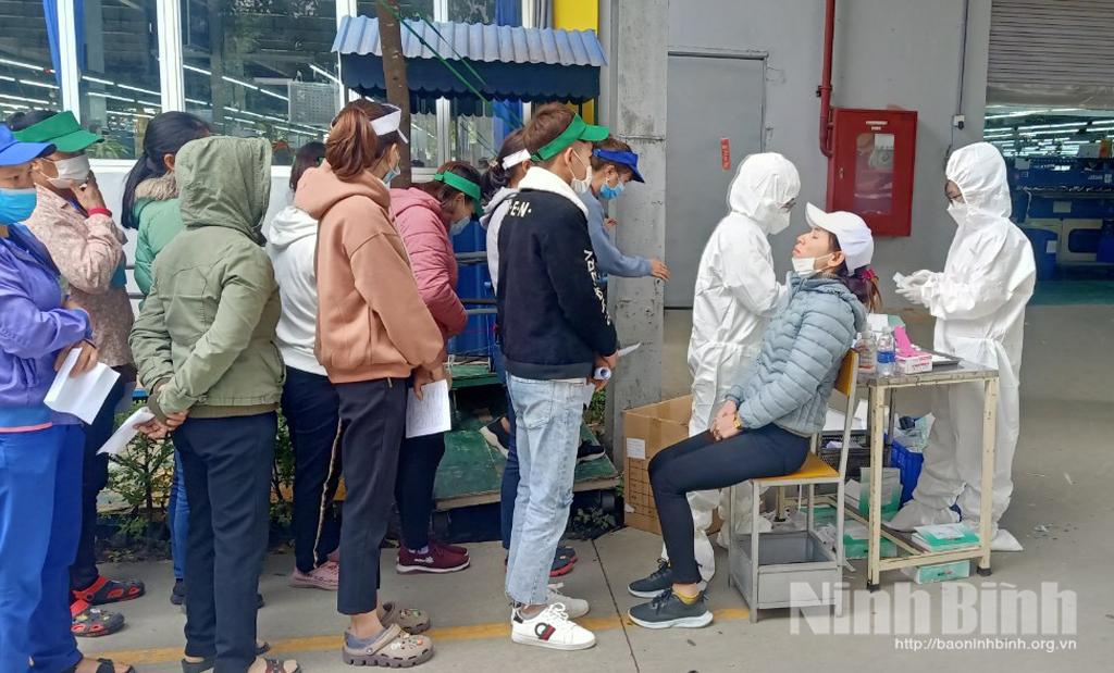 Trở lại sau Tết, công nhân mong an toàn, ổn định