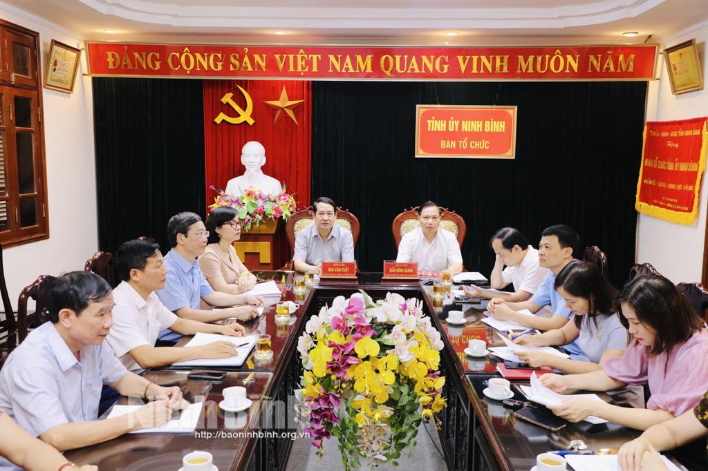 Quán triệt Quy định của Bộ Chính trị về công tác luân chuyển cán bộ