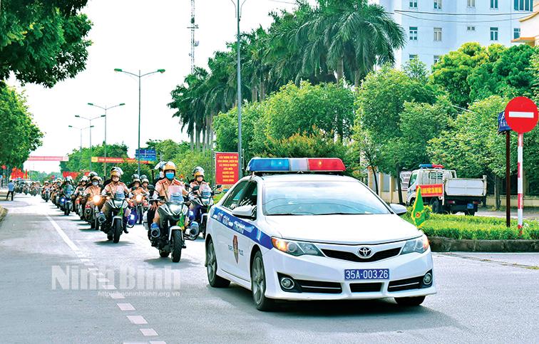 Phát huy truyền thống vẻ vang, xây dựng lực lượng cảnh sát nhân dân Công an Ninh Bình trong sạch, vững mạnh, hoàn thành xuất sắc nhiệm vụ được giao