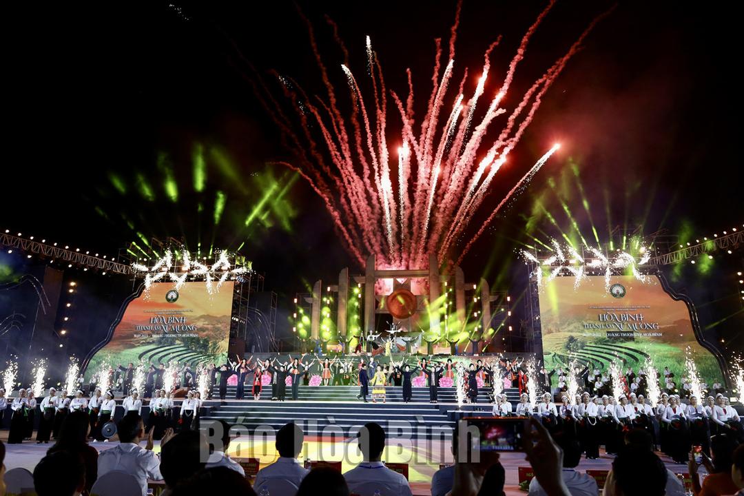 Đặc sắc Chương trình 'Hòa Bình - Thanh âm xứ Mường' và Carnival năm 2022