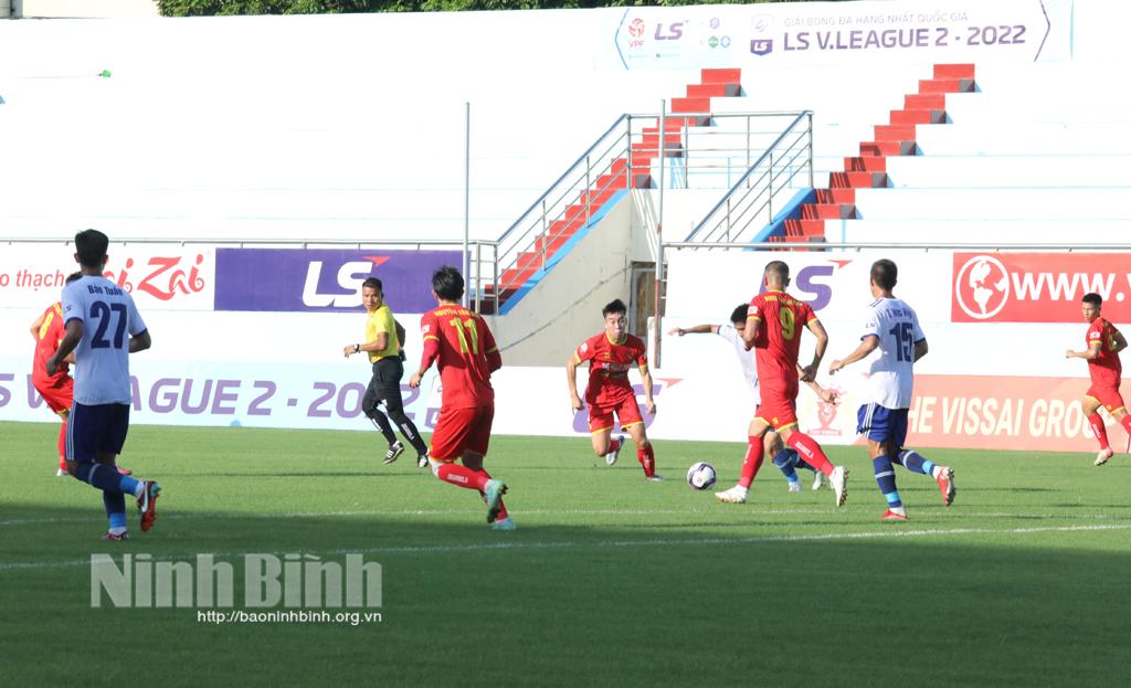 Giải bóng đá hạng nhất quốc gia LS-VLeague 2022: Công an Nhân dân thắng Huda Huế 3-0