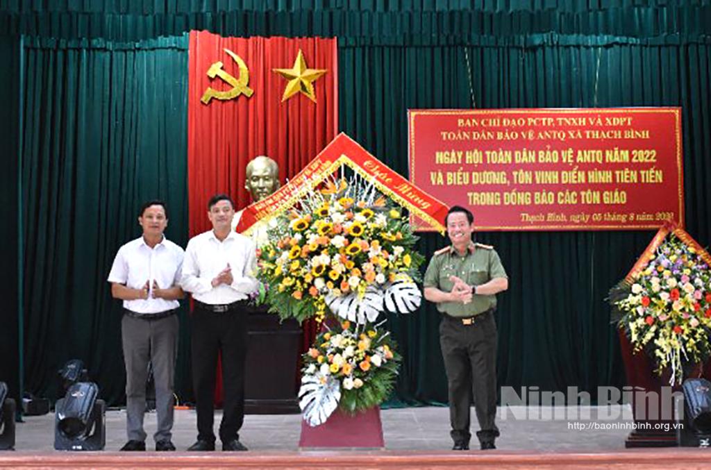 Tổ chức điểm "Ngày hội toàn dân bảo vệ ANTQ" ở huyện Nho Quan