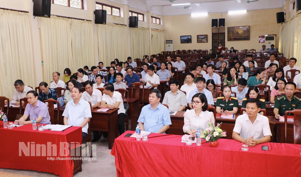 Bồi dưỡng nghiệp vụ công tác tổ chức xây dựng Đảng