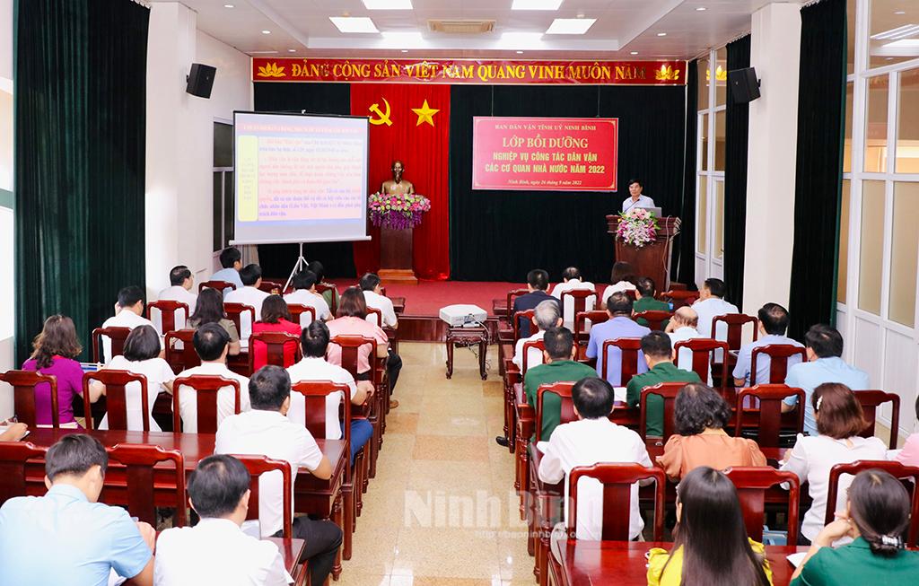 Bồi dưỡng nghiệp vụ công tác dân vận các cơ quan Nhà nước