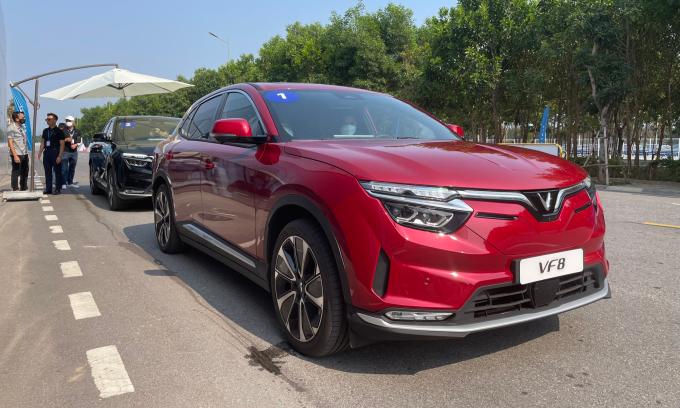 VinFast thêm lựa chọn mua đứt pin cho VF 8, VF 9