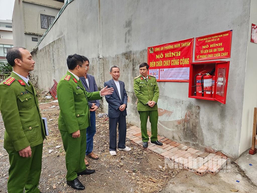 Kiểm tra công tác bảo đảm an toàn PCCC và CNCH dịp Tết Nguyên đán Quý Mão 2023