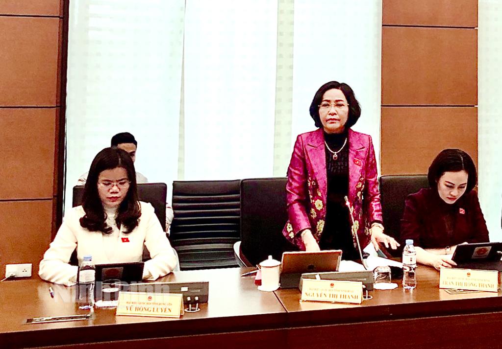Kỳ họp bất thường lần thứ hai, Quốc hội khóa XV: Đại biểu Quốc hội tỉnh tham gia thảo luận ở tổ về một số Nghị quyết của Quốc hội