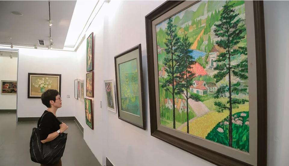 Triển lãm "Non Côi sông Vị": Vẻ đẹp đất nước qua nét vẽ của các họa sĩ thành Nam