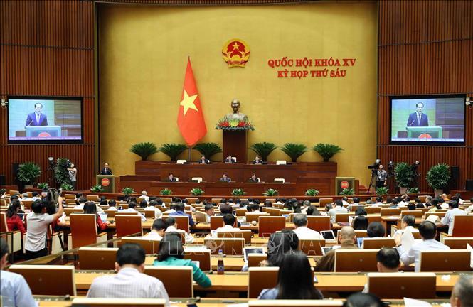 Kỳ họp thứ 6, Quốc hội khóa XV: Thảo luận về các dự thảo Luật quan trọng