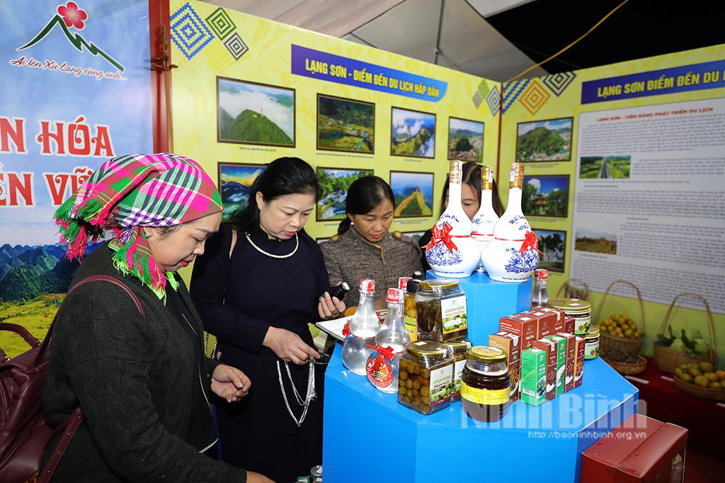 Ấn tượng các gian hàng OCOP