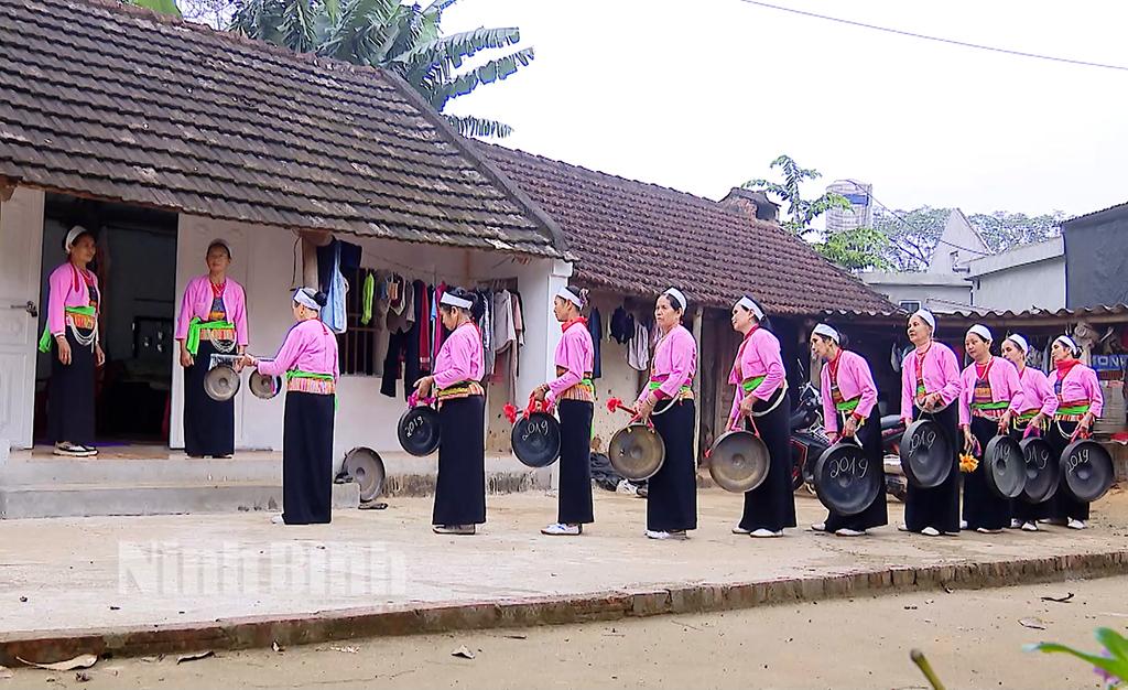 Văn hóa bản địa- "chìa khóa" để phát triển du lịch