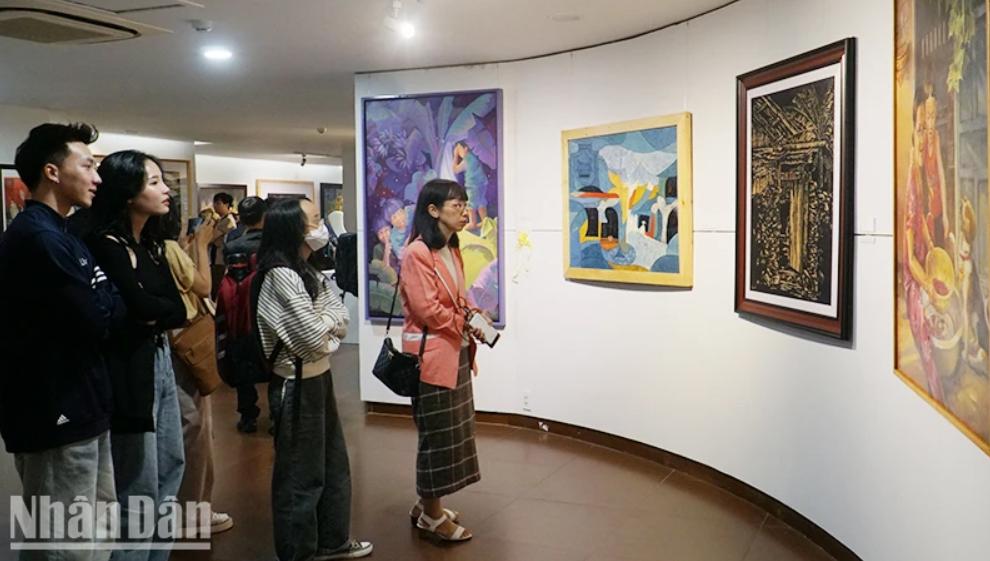 Triển lãm 54 tác phẩm về kết quả lao động nghệ thuật mỹ thuật Đà Nẵng