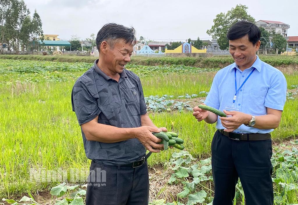 Động lực giúp cán bộ không chuyên trách ở cấp xã, cấp thôn hoàn thành tốt nhiệm vụ