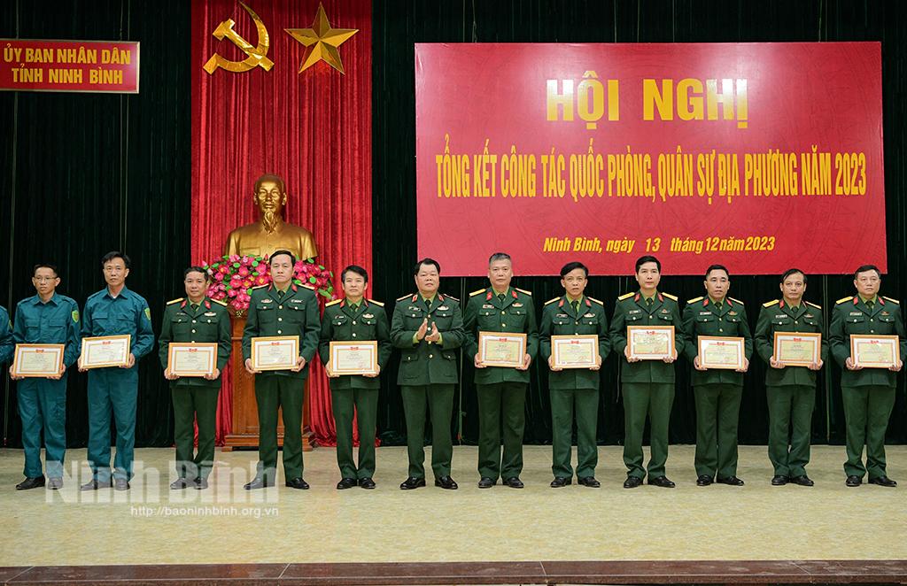 Tổng kết công tác quốc phòng, quân sự địa phương năm 2023