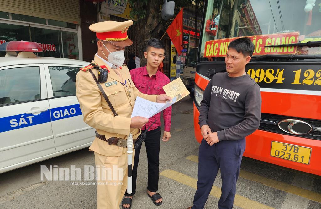 Nỗ lực đảm bảo giao thông an toàn, thông suốt dịp Tết Dương lịch