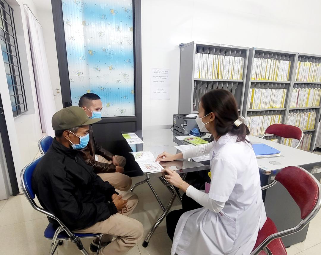Mở rộng và nâng cao các dịch vụ về phòng, chống HIV/AIDS