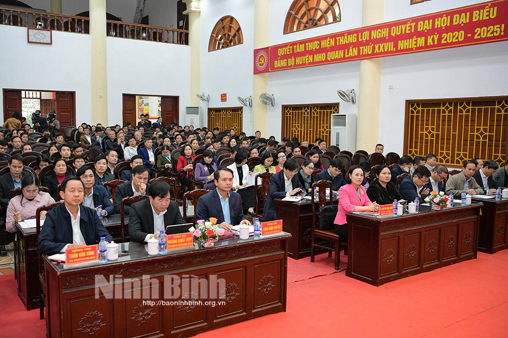 Đại biểu Quốc hội tỉnh tiếp xúc cử tri huyện Nho Quan