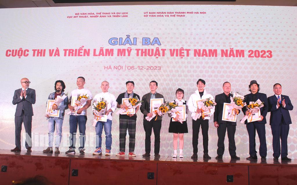 Khai mạc và trao giải thưởng Cuộc thi và Triển lãm mỹ thuật Việt Nam năm 2023