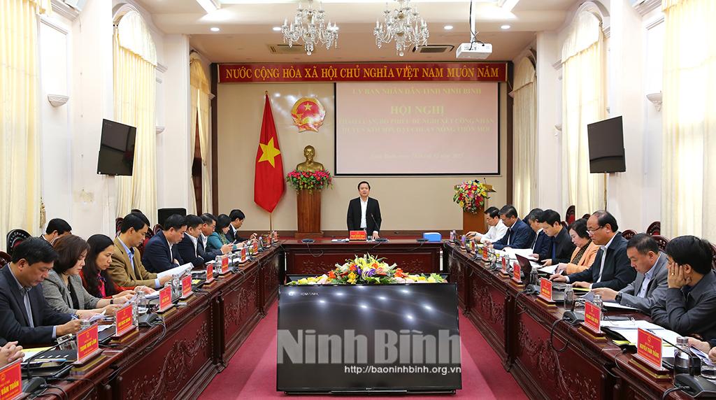 Hội nghị thảo luận, bỏ phiếu đề nghị xét công nhận huyện Kim Sơn đạt chuẩn nông thôn mới