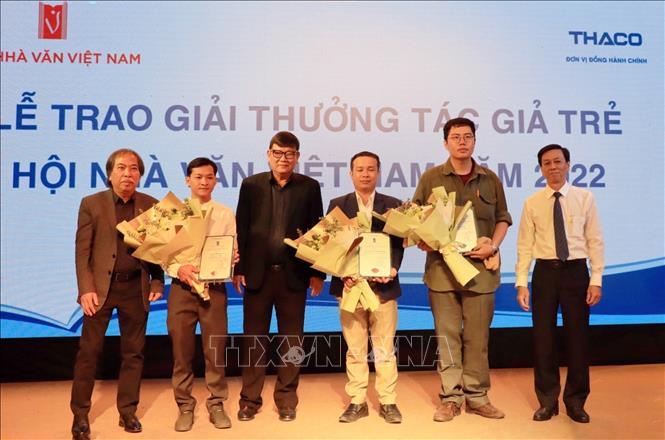Hai tác giả của Thành phố Hồ Chí Minh đoạt giải thưởng Tác giả trẻ năm 2022