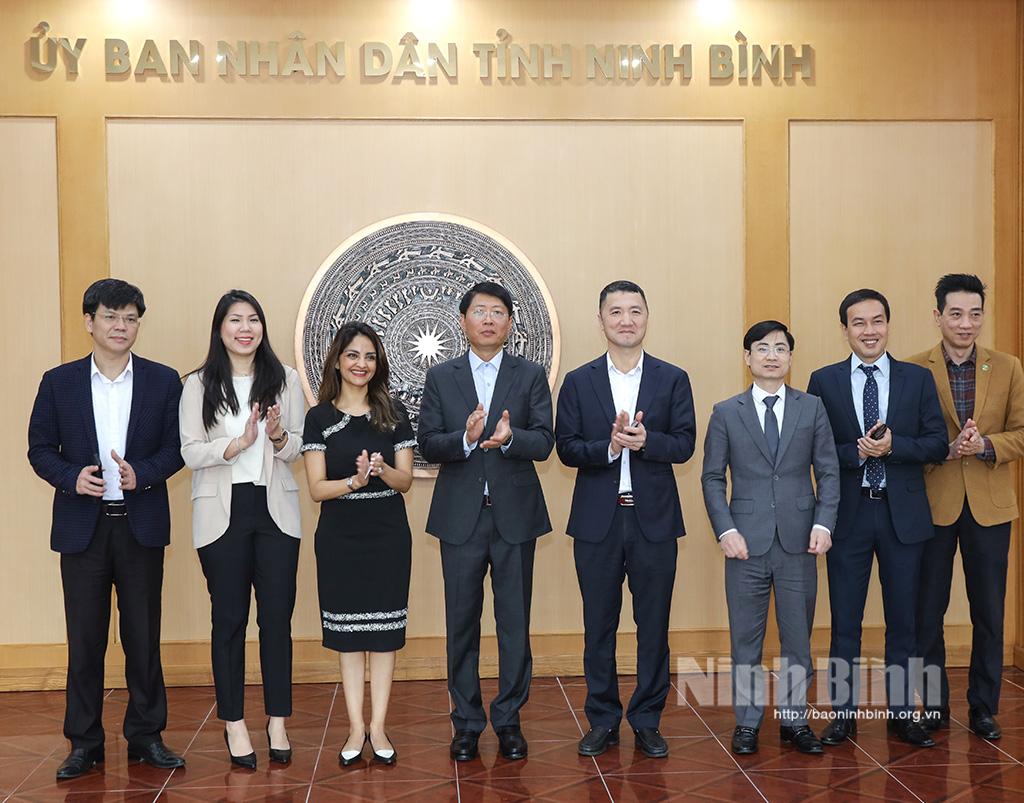 Lãnh đạo tỉnh tiếp đại diện Tập đoàn Warner Bros. Discovery